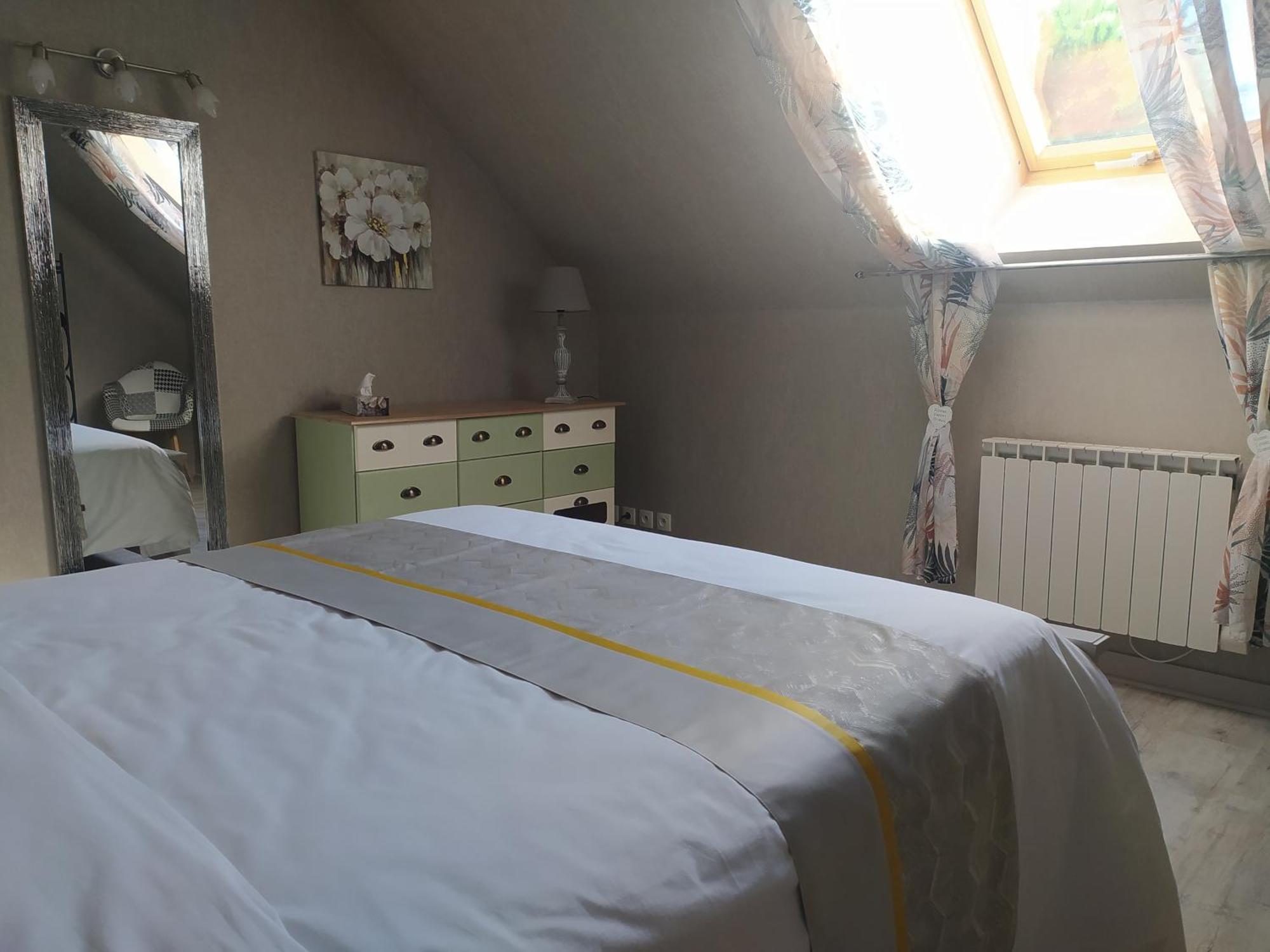 Des Roux Et Des Pious Suite De 35 A 60 M2 Et 3 Chambres Pour Groupe De 2 A 6 Personnes Civray-de-Touraine Extérieur photo