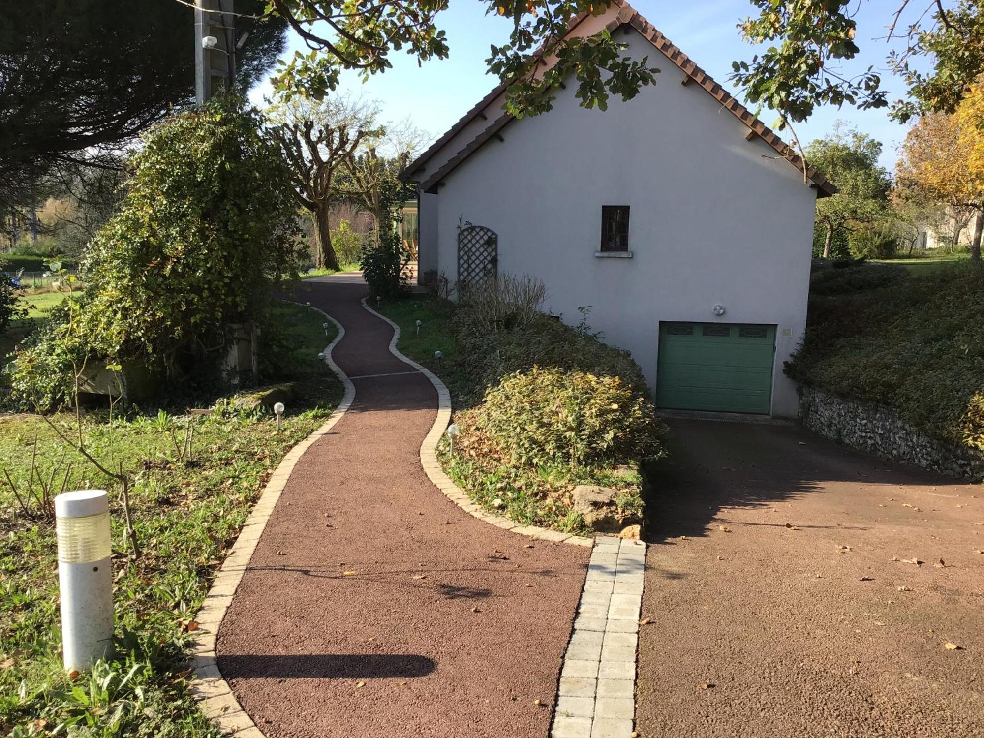 Des Roux Et Des Pious Suite De 35 A 60 M2 Et 3 Chambres Pour Groupe De 2 A 6 Personnes Civray-de-Touraine Extérieur photo