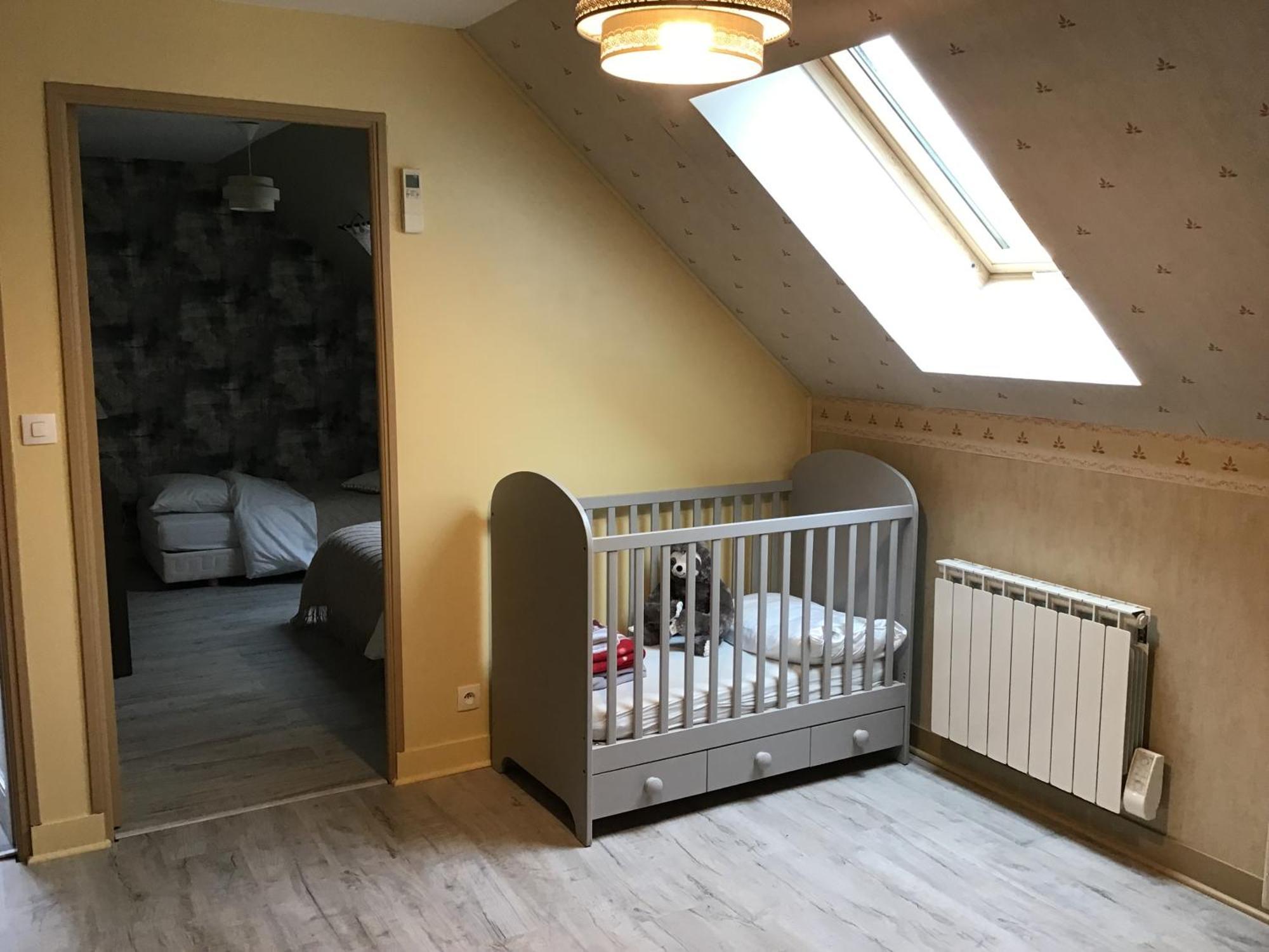 Des Roux Et Des Pious Suite De 35 A 60 M2 Et 3 Chambres Pour Groupe De 2 A 6 Personnes Civray-de-Touraine Extérieur photo